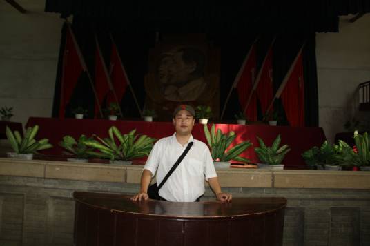 回家的路有多远(诗歌作品)