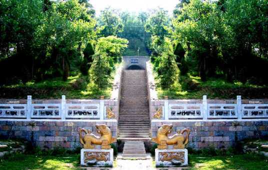 六安汉代王陵墓地