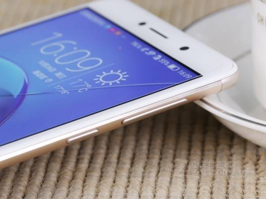 荣耀畅玩6X（4GB RAM/移动全网通）