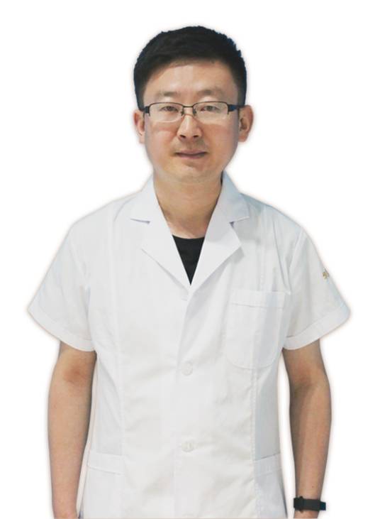 姚明明（医生）