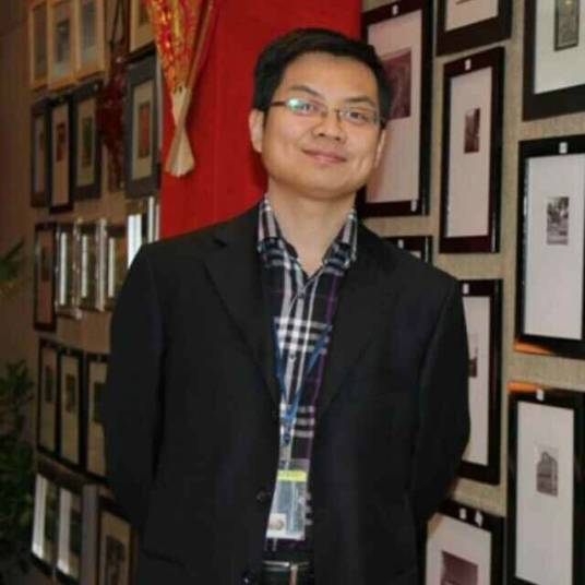 龚箭（管理学博士，副教授）