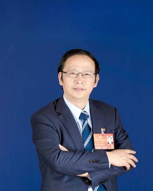 方向(第十四届全国政协委员,中国计量科学研究院院长、党委书记)