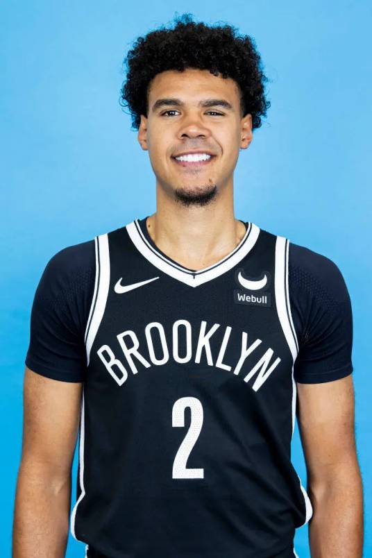 卡梅伦·约翰逊（美国职业篮球运动员）