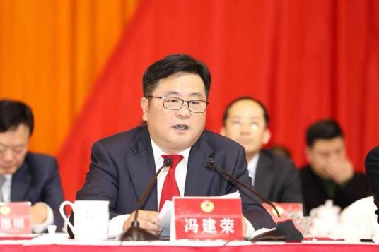 冯建荣(江苏省苏州市吴中区政协主席)