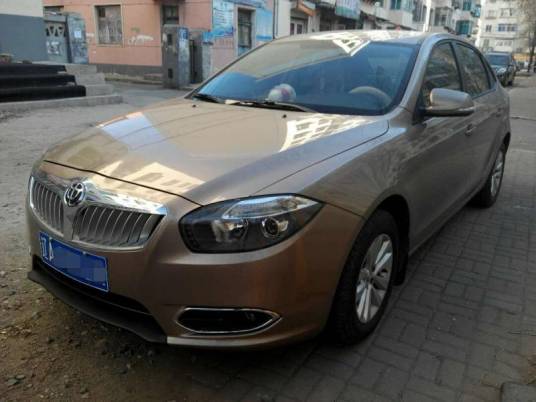 2012款中华H530 1.5T自动精英型