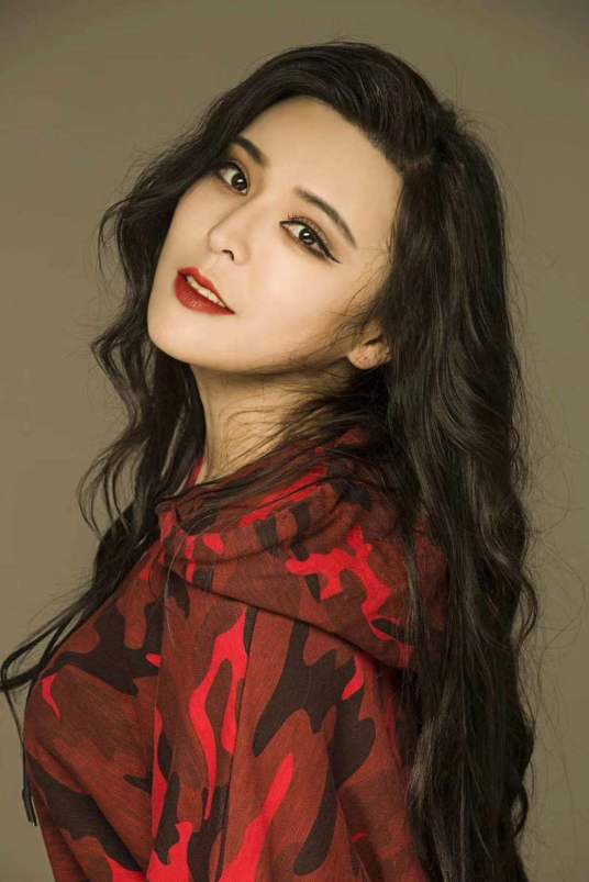 白帆(中国内地女演员)