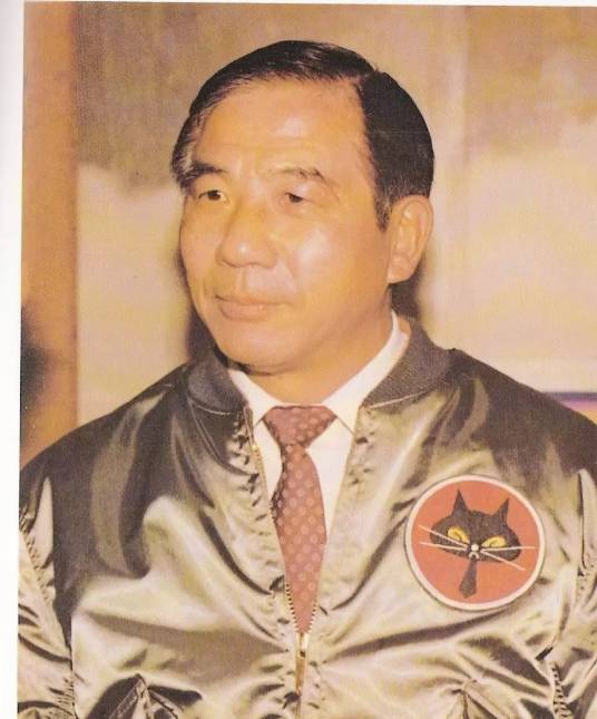 张立义(前台湾空军“黑猫中队”驾驶员)