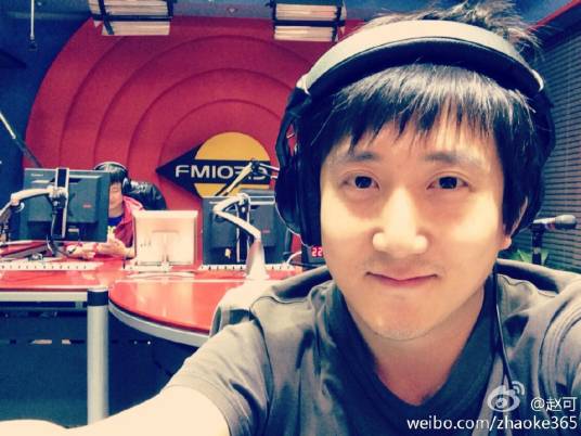 赵可（CCTV4《远方的家》配音演员）