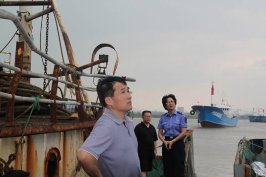 黄澜(宁波市海洋与渔业局总工程师)