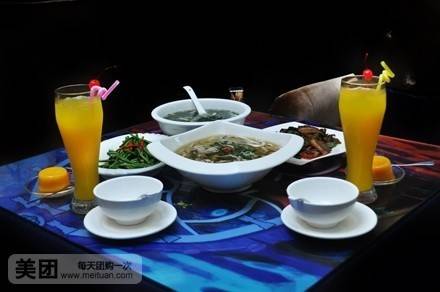 德玛西亚英雄联盟主题餐厅