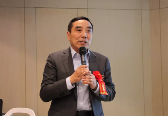 吴波(埃斯顿自动化集团董事长)