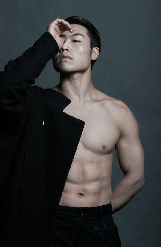 孙健(中国钢管舞运动员)