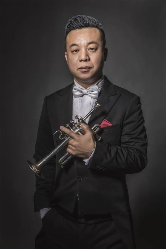 侯磊（内蒙古艺术剧院交响乐团小号演奏员）