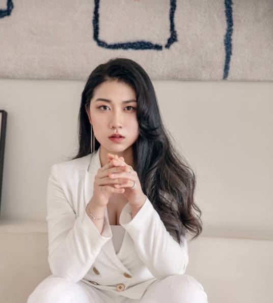 罗维(中国青年钢琴家)