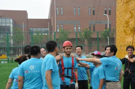 天津市机电工艺学院