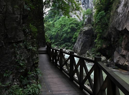开阳南江峡谷风景名胜区