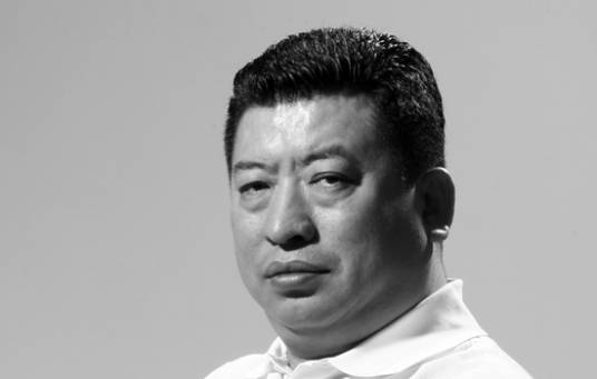 王建国(吉林艺术学院教授、吉林省美术家协会主席)