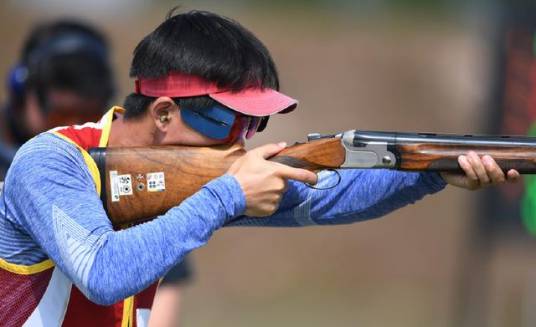 韩飞（1988年1月出生的中国射击教练员）