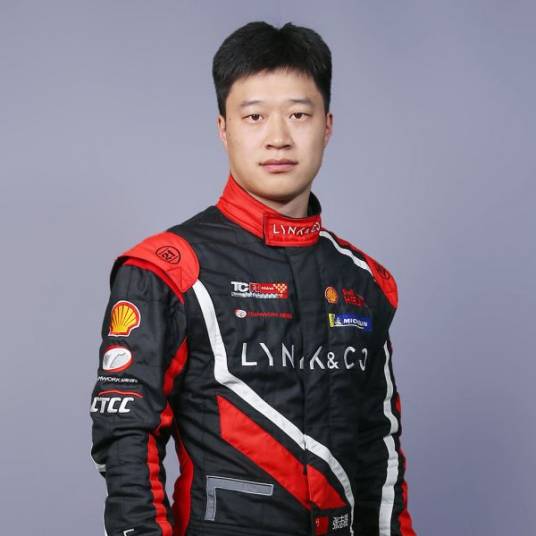 张志强(中国赛车运动员)