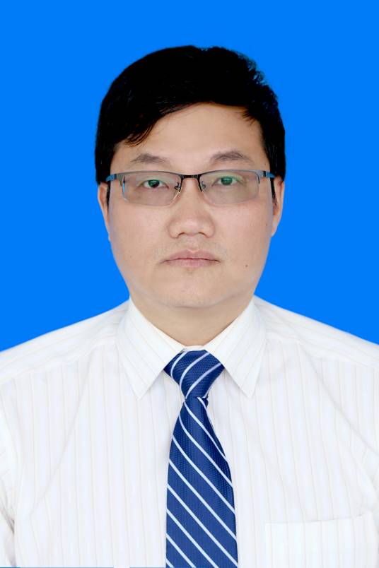 何勇(雅安市司法局党委书记、局长,一级调研员)