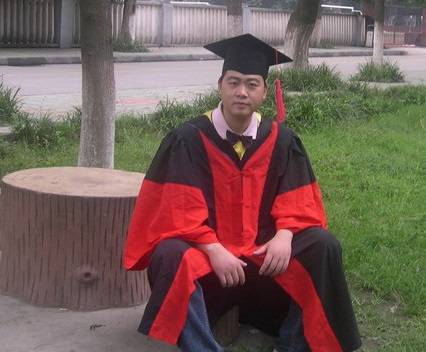 朱云峰(大连工业大学研究生学院讲师)