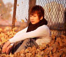 王艺(中国江苏籍歌手、词曲创作人)