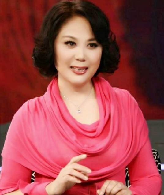 李桂英（锡剧艺术家）