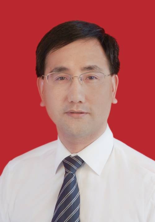 李特(临海市发展和改革局副局长、党组成员)