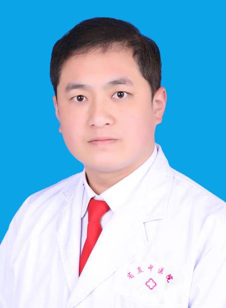 张群(中医医生)