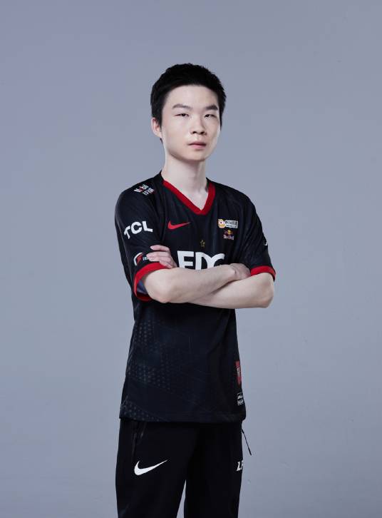 黄祥(《英雄联盟》职业选手)