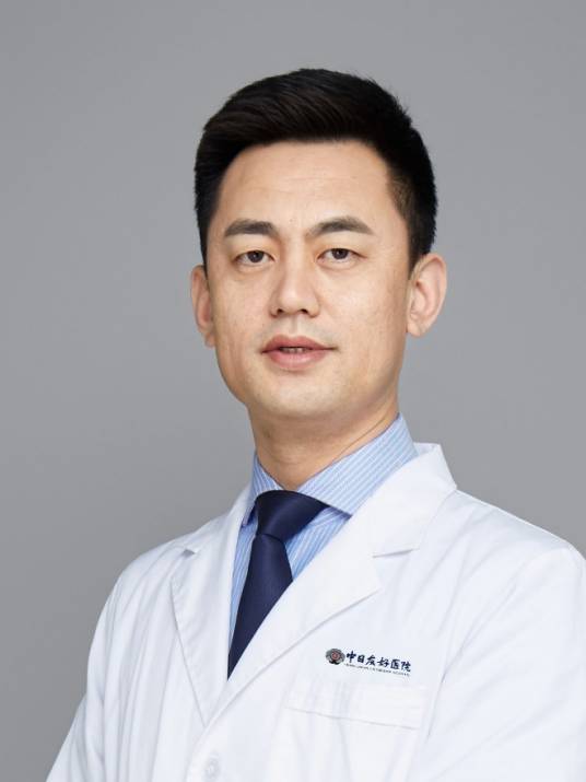 侯刚(中日友好医院呼吸与危重症医学科副主任)