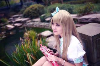 夏墨（成都籍演员、模特）