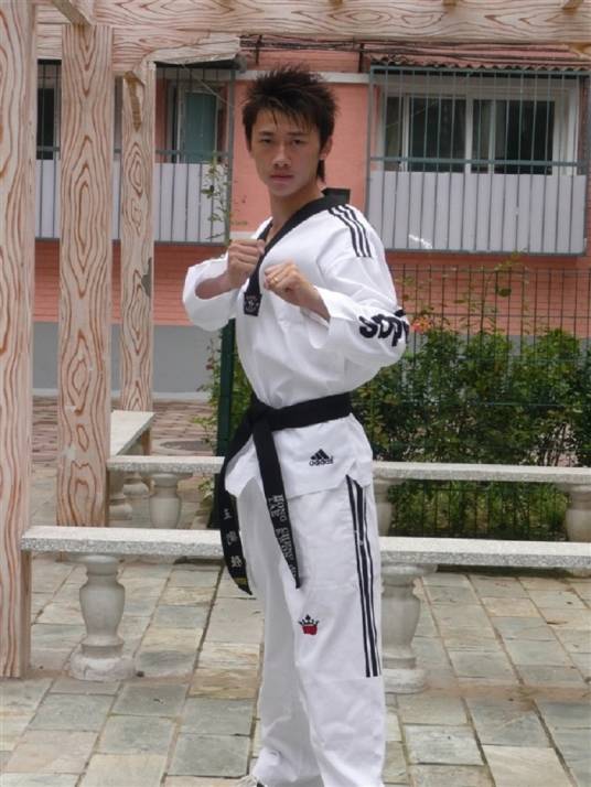 王卫强(国家二级运动员)