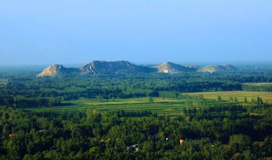 鱼山（河南永城芒砀山虞山）