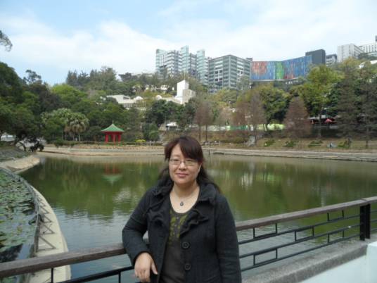 李娟（山东大学数学教授）