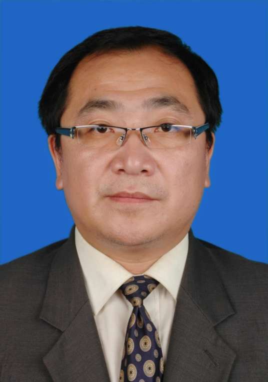 张立群(内蒙古赤峰市喀喇沁旗人民政府副旗长)