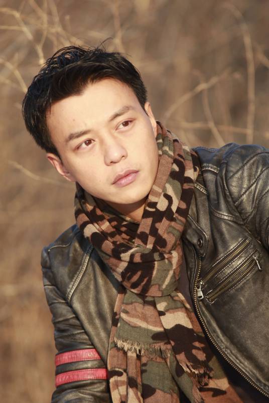 岳野（中国内地男演员）