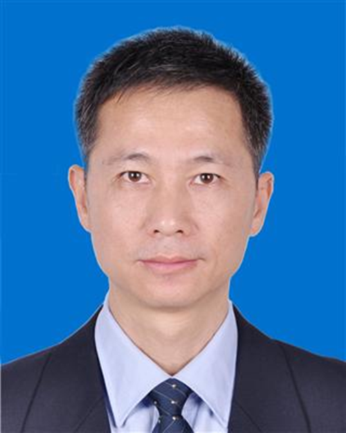 曾诚(重庆市商务委员会原一级巡视员)