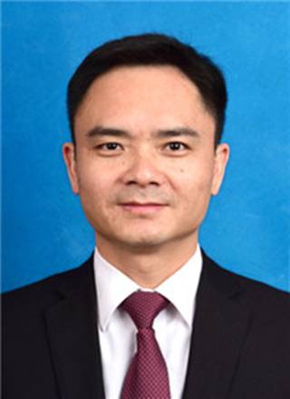 张松(湖南省怀化市工业和信息化局局长)