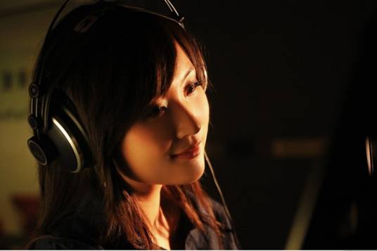 爱的奉献（龚玥演唱歌曲）