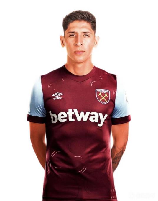 埃德松·阿尔瓦雷斯