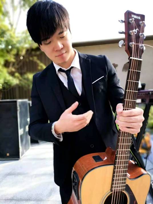 王奇(青年音乐家、山西省音乐家协会会员、音乐人、唱作人)