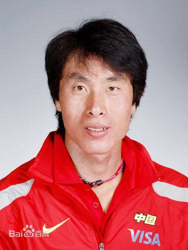 张亮(中国赛艇运动员)