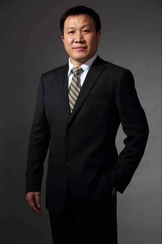 张枫（“金鼎奖”获得者）