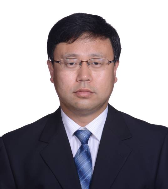 王铁(管庄地区工委委员、地区办事处副主任)