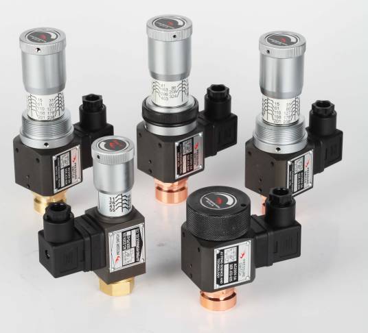 压力继电器原理