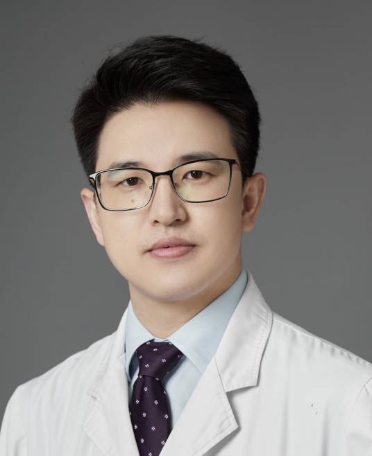 张墨(中国医科大学附属第一医院泌尿外科医师)