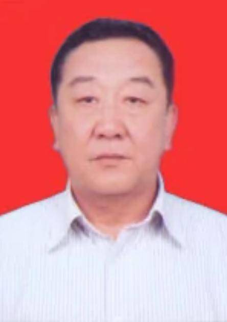 巴图(内蒙古自治区粮食局原纪检组长)