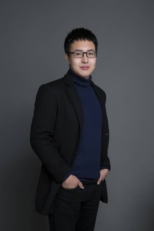 吴迪飞（无锋科技创始人、董事长）