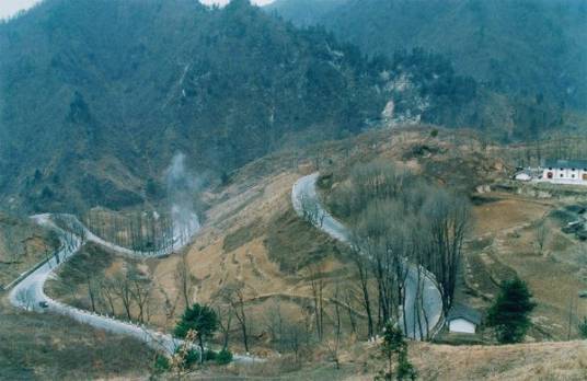 穆柯寨(山东肥城牛山穆柯寨)